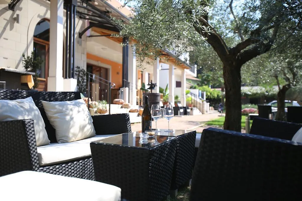 Villa Dobravac Wine Estate Rovigno Bed & Breakfast