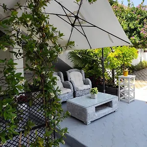 Appartamento Poretti For 2,in Center Parking Free In The Yard,6 Min Walk, Rovigno