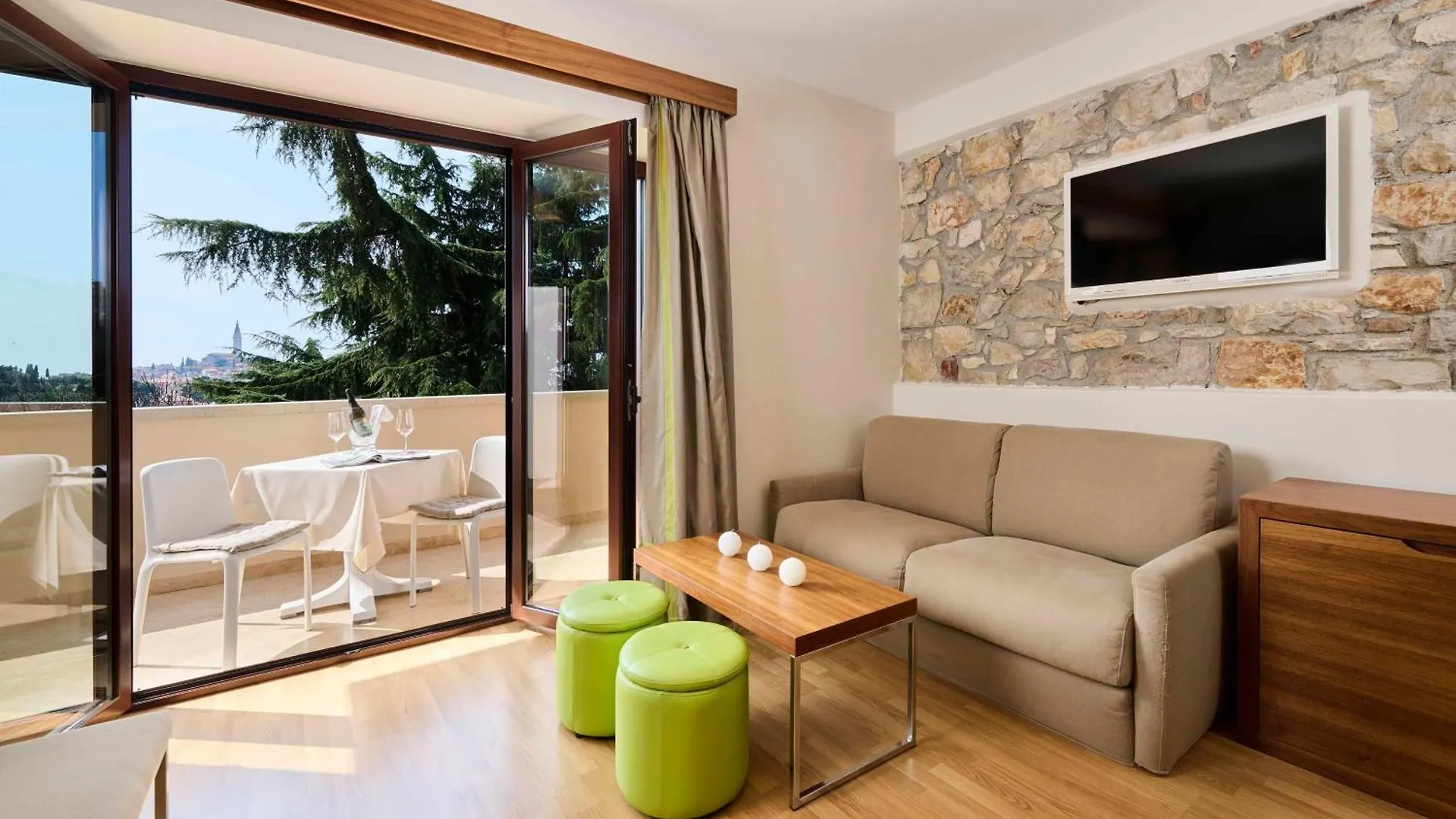 Villa Dobravac Wine Estate Rovinj Alojamento de Acomodação e Pequeno-almoço